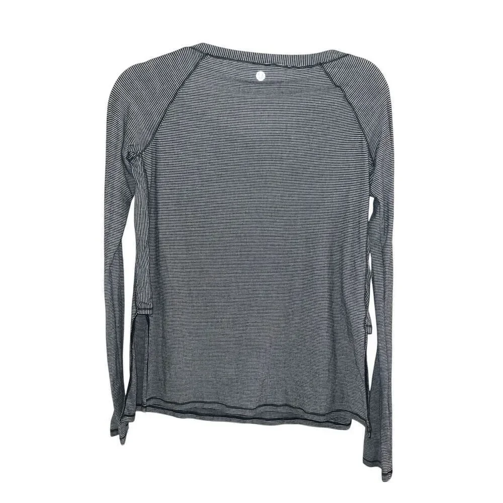 ✨Lululemon Presence Of Mind Long Sleeve Sz Medium Top✨
